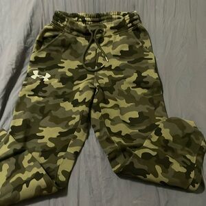 Under Armour Mens sweat joggers men’s medium